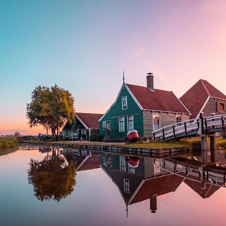 Tinyhouse Woody At The Water Apartamento Zaandam Exterior foto